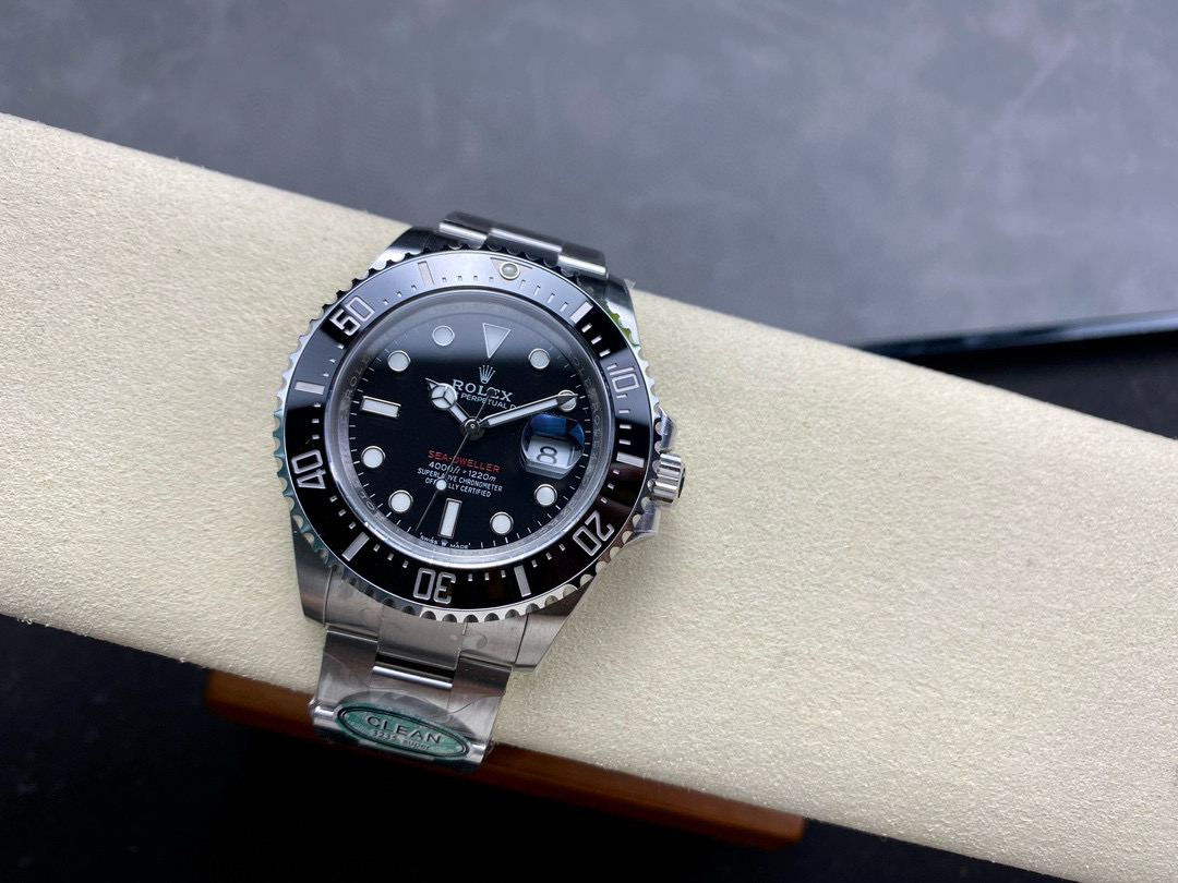 Clean tek kırmızı Sea-Dweller 126600 gerçekte nasıl? — 5. fotoğraf