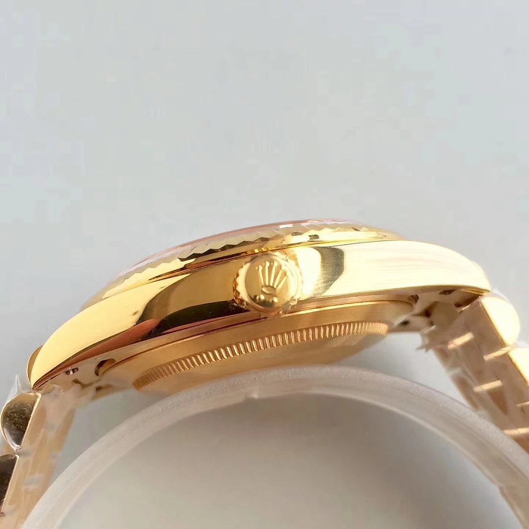 Replika Rolex Day Date 228235 Kurma Kolu