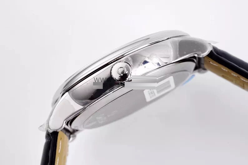 DV Factory Omega De Ville güç göstergeli 424 çok fonksiyonlu replika saat gerçek-replika karşılaştırması ve incelemesi — 15. fotoğraf