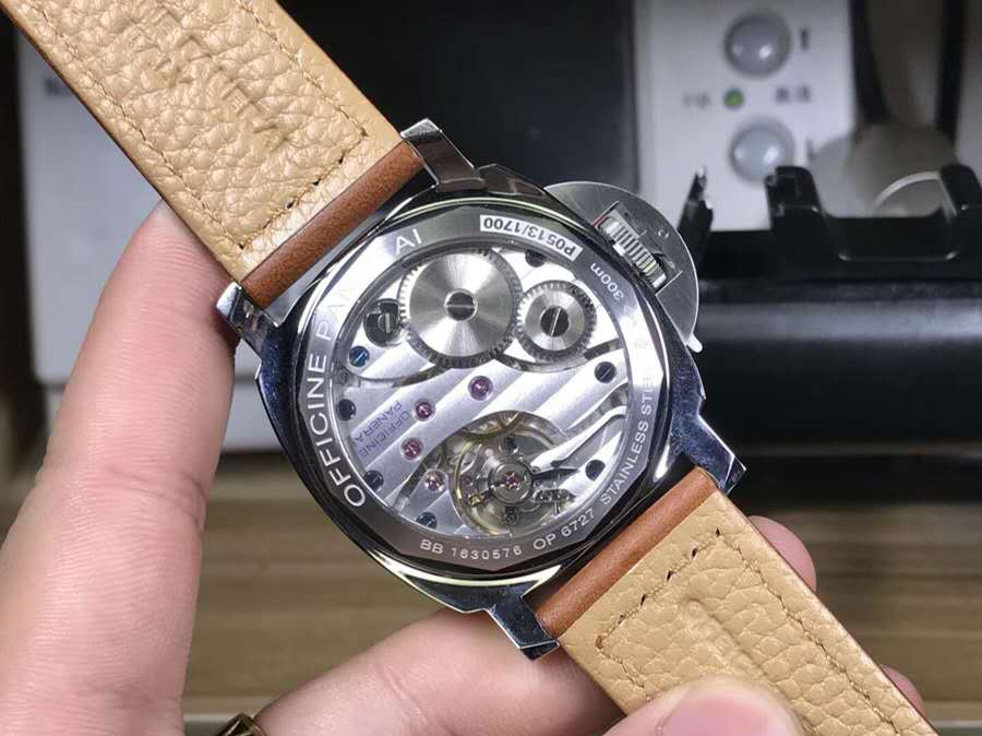 En Çok Satan Altı Panerai Replikası — 41. fotoğraf