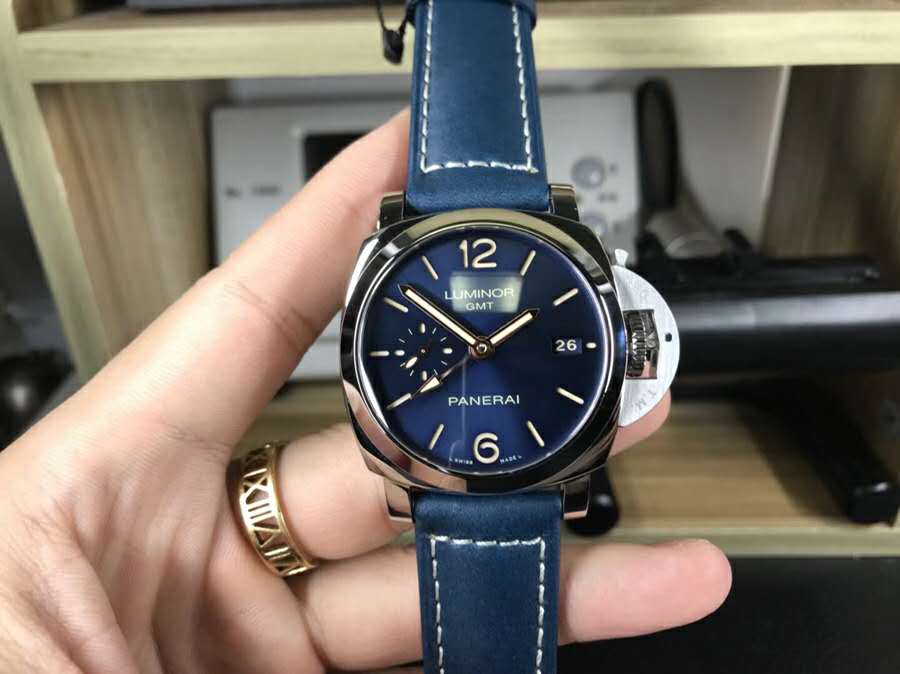 Replika Panerai PAM 688