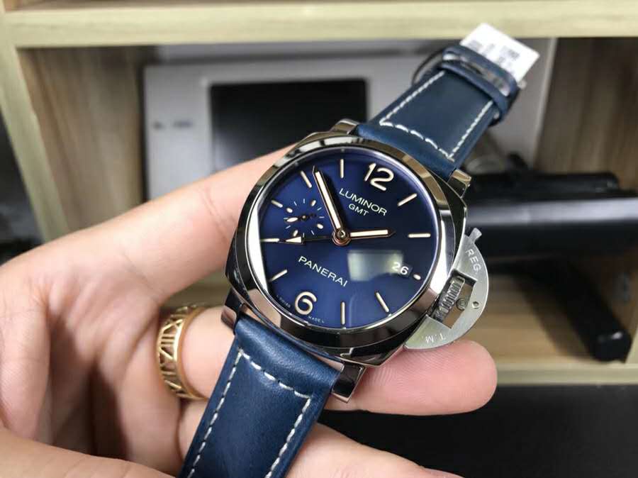 En Çok Satan Altı Panerai Replikası — 46. fotoğraf
