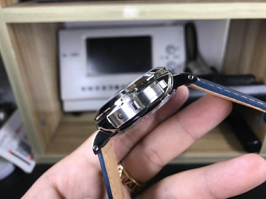 En Çok Satan Altı Panerai Replikası — 48. fotoğraf
