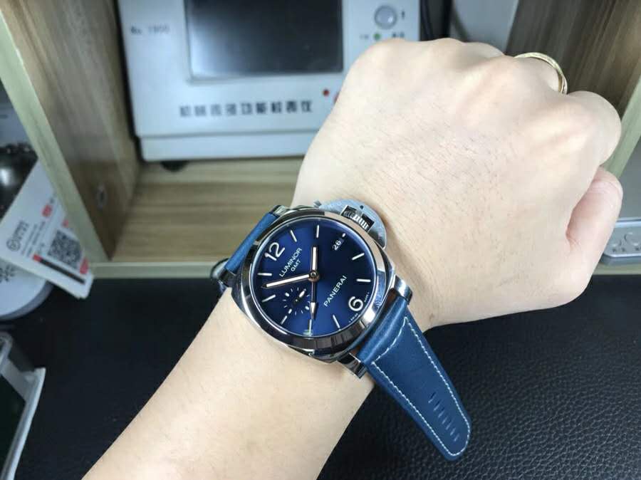 En Çok Satan Altı Panerai Replikası — 52. fotoğraf