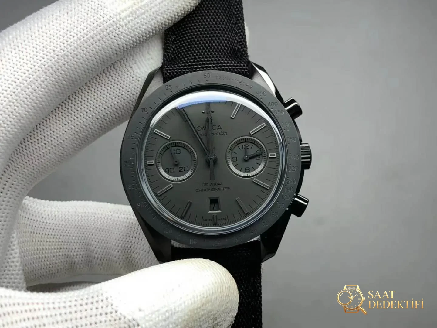 Replika Omega Speedmaster Dark Side of The Moon