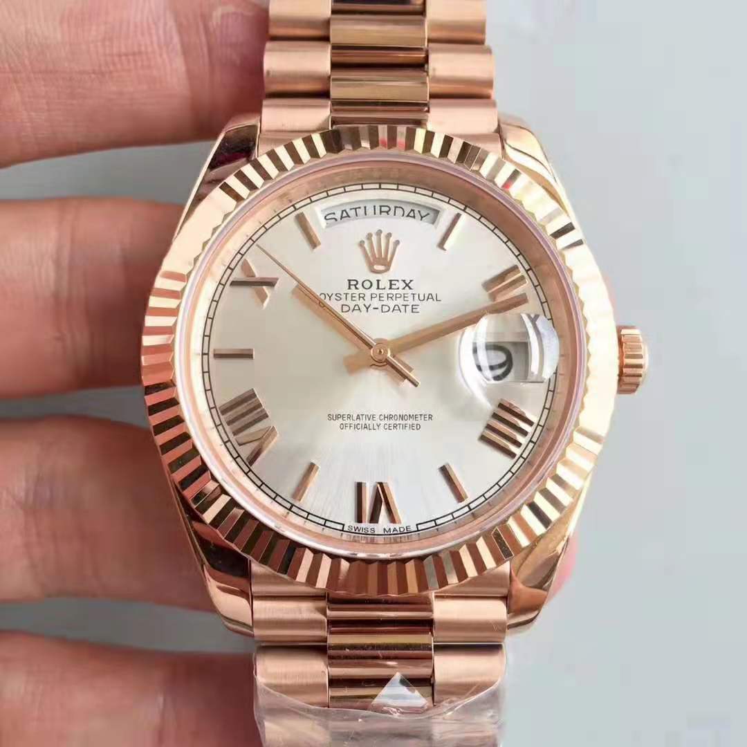 Replika Rolex Day Date 40mm 18K Roze Altın Saat