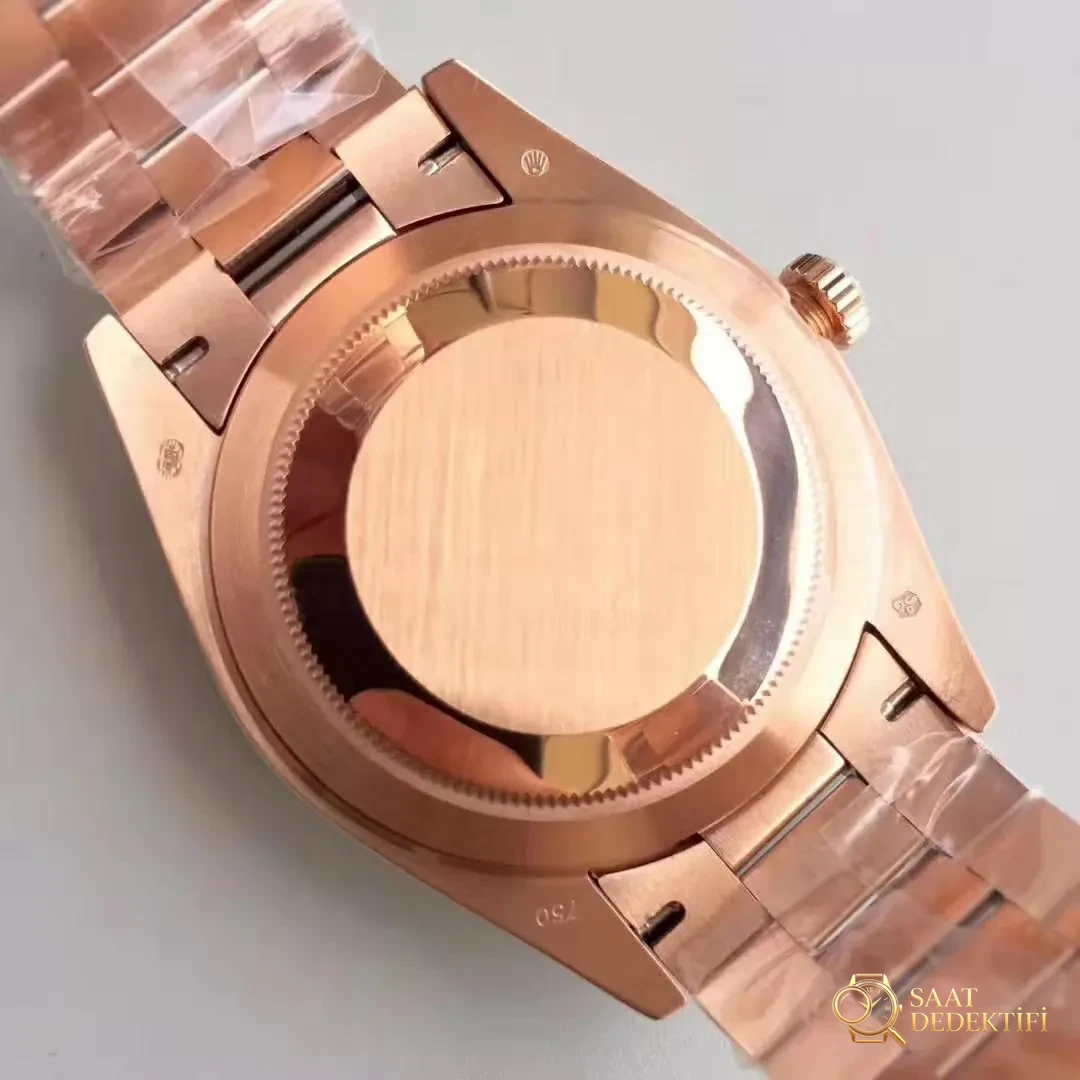 En İyi Altın Rolex Day-Date Saatleri CR Factory Fabrikasından Çıkıyor - Klips Kilidi ve Lazer Damgalar