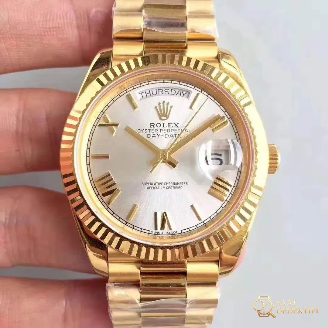En İyi Altın Rolex Day-Date Saatleri CR Factory Fabrikasından Çıkıyor - Tepe Koruması ve Ayar Fonksiyonu