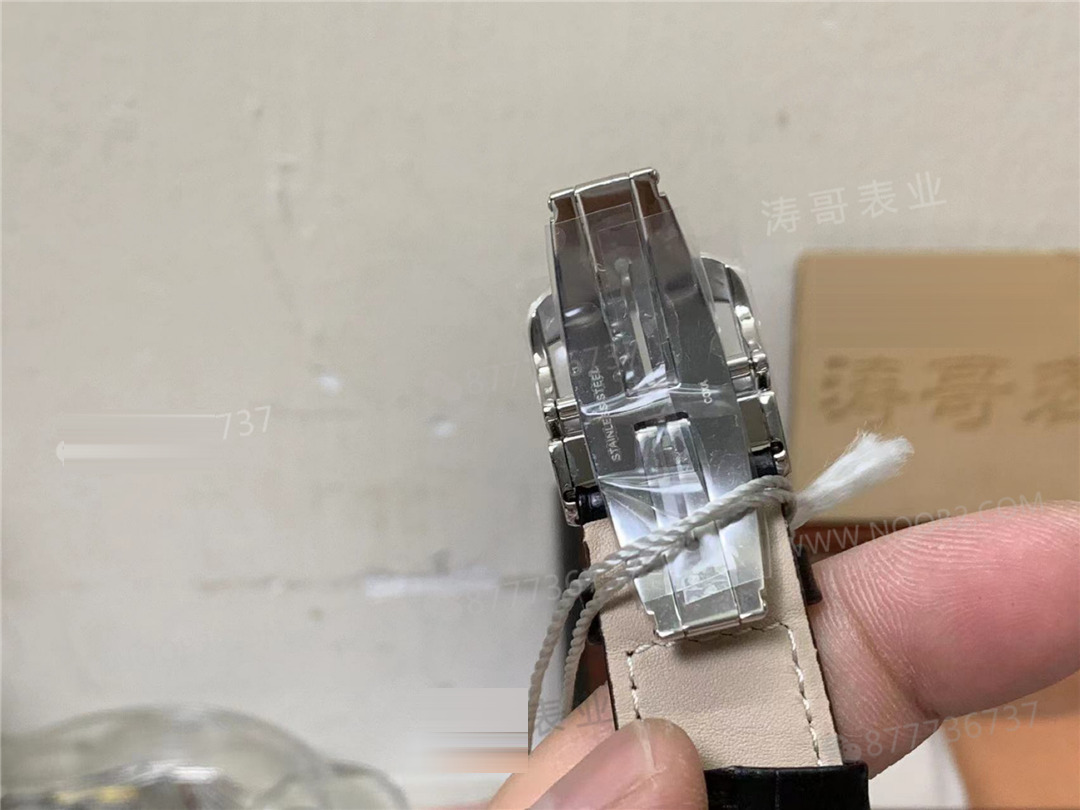 En iyi Jaeger-LeCoultre ay evreli hangisi? ZF Factory yükseltilmiş V2 tek parça 925 mekanizmasıyla GF'nin yerini alabilir mi? — 15. fotoğraf