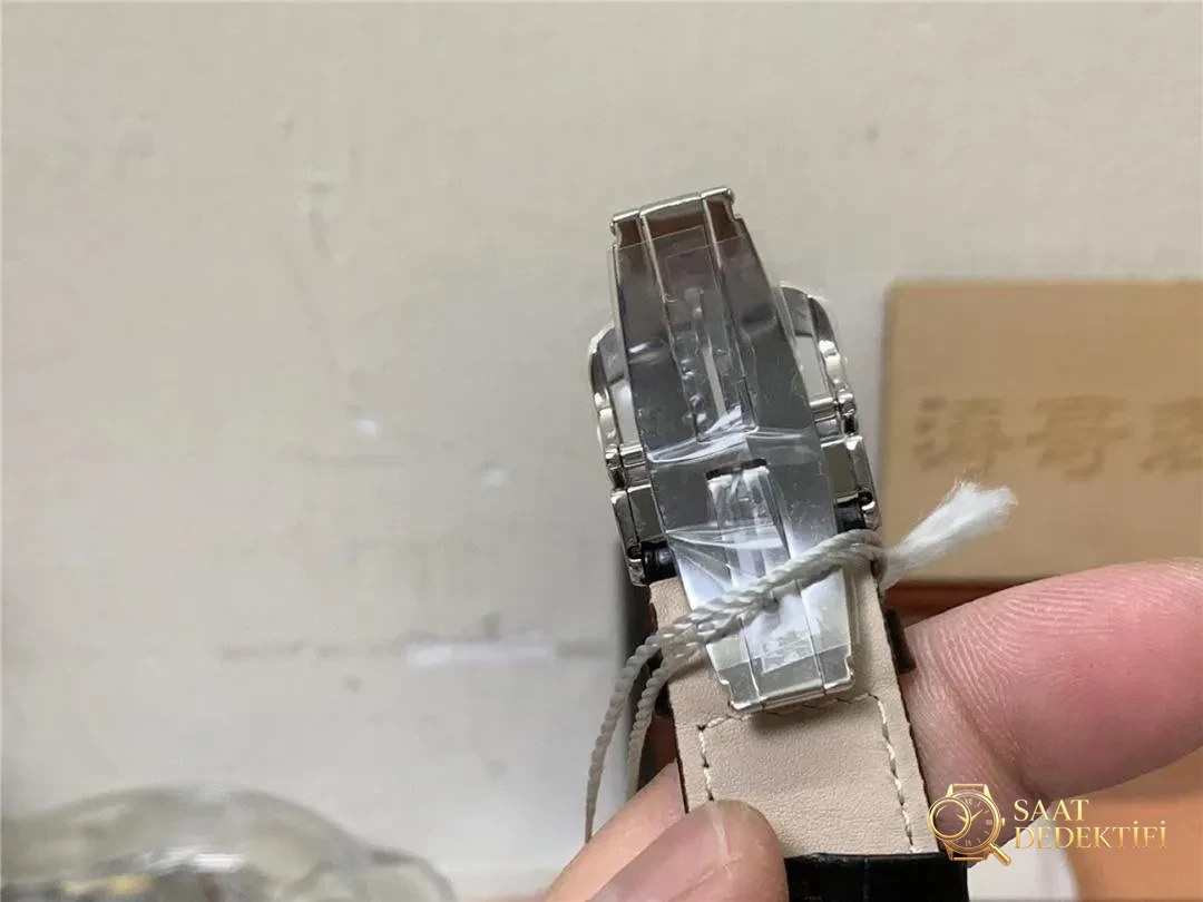 En iyi Jaeger-LeCoultre ay evreli hangisi? ZF Factory yükseltilmiş V2 tek parça 925 mekanizmasıyla GF