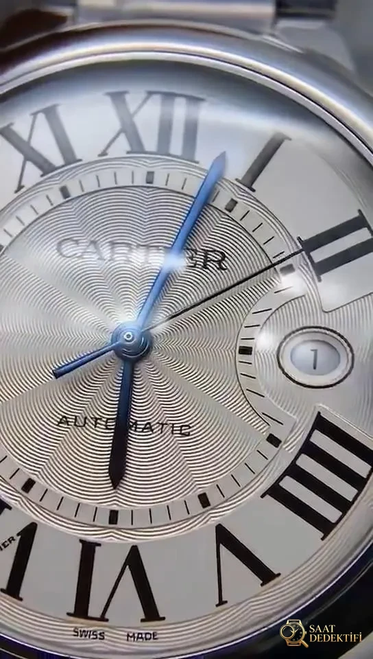 En yeni V6 Cartier V7 versiyonu Ballon Bleu 42 mm detaylı gerçek çekim incelemesi ve gerçek-replika karşılaştırması - Mekanizma Çark Dizilimi ve Taş Yatakları
