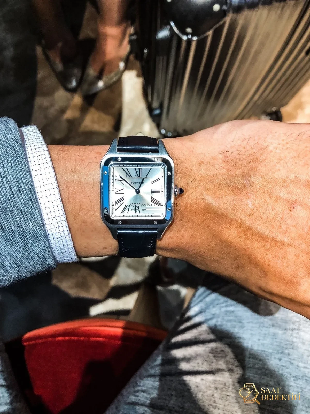 Cartier Santos Replika Saat İncelemesi - Ön Görünüm ve Kasa Tasarımı