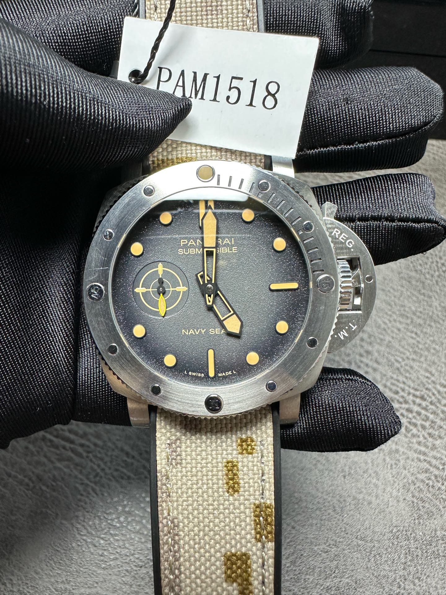 Erkeğin bileğindeki "özel kuvvetler"! Panerai PAM1518, 44 MM saat iddialı bir çıkış yapıyor — 4. fotoğraf
