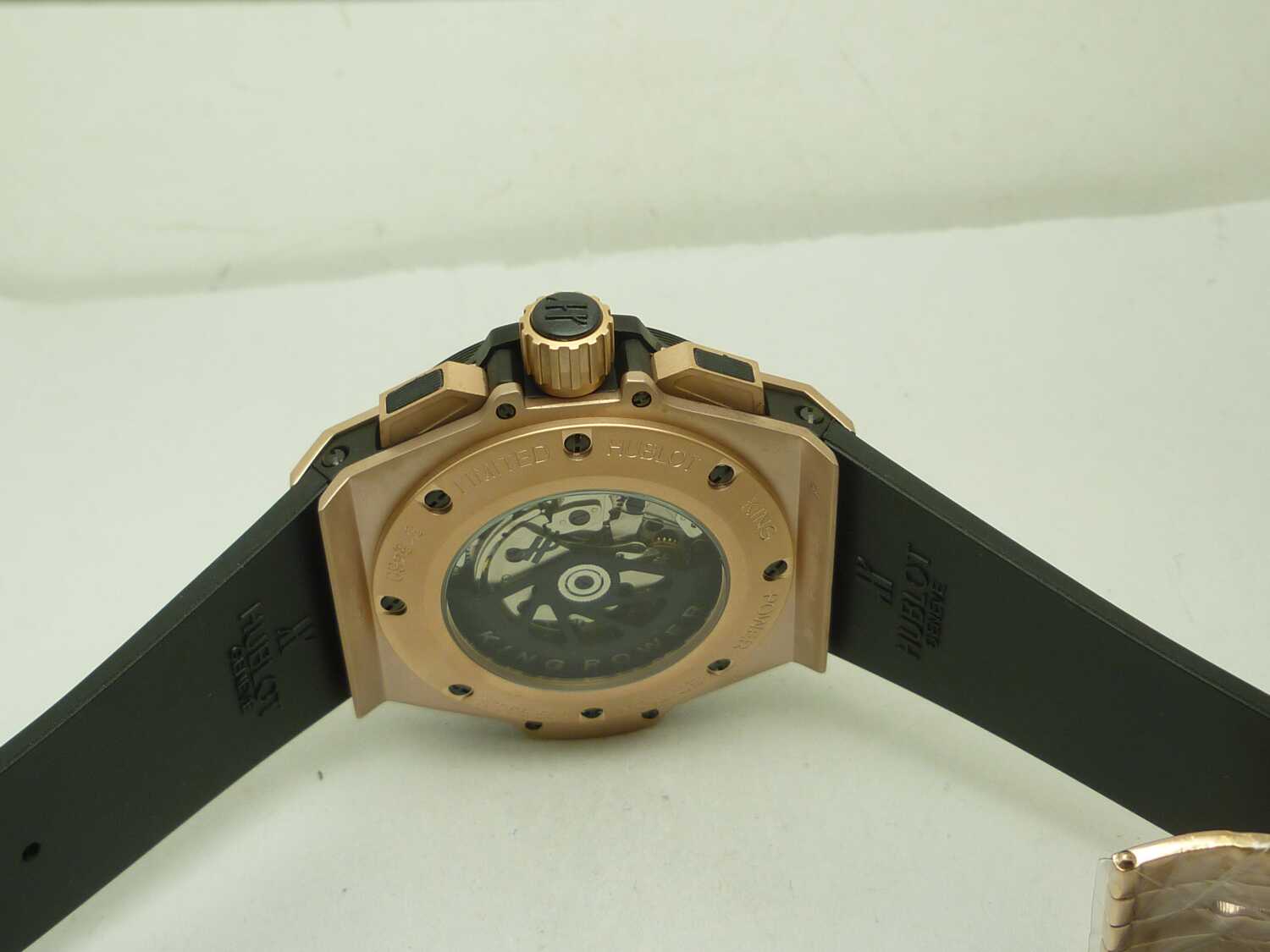 Replika Hublot Roze Altın Kasa