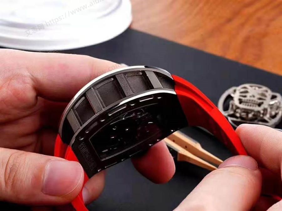 EUR Factory Richard Mille RM-052 Ultimate Kurukafa Phoenix Red saat incelemesi — 6. fotoğraf