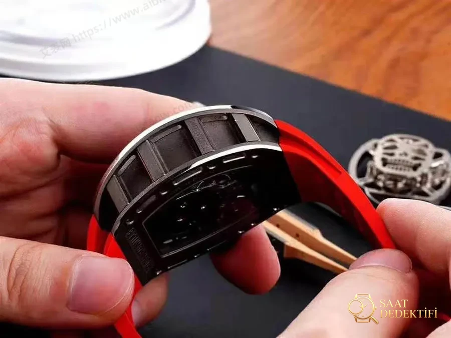 EUR Factory Richard Mille RM-052 Ultimate Kurukafa Phoenix Red saat incelemesi - Makro Kadran ve İndeks İşçiliği