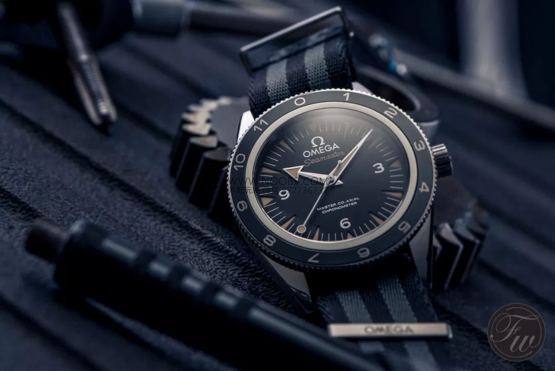 Evrim tarihi: VS Factory Omega 8500 entegre mekanizmayı piyasaya sürdükten bir yıl sonra, kendi üretimi mekanizmayı taşıyan ilk model "Spectre 007" karşılaştırmalı incelemesine yeniden bakış — 22. fotoğraf