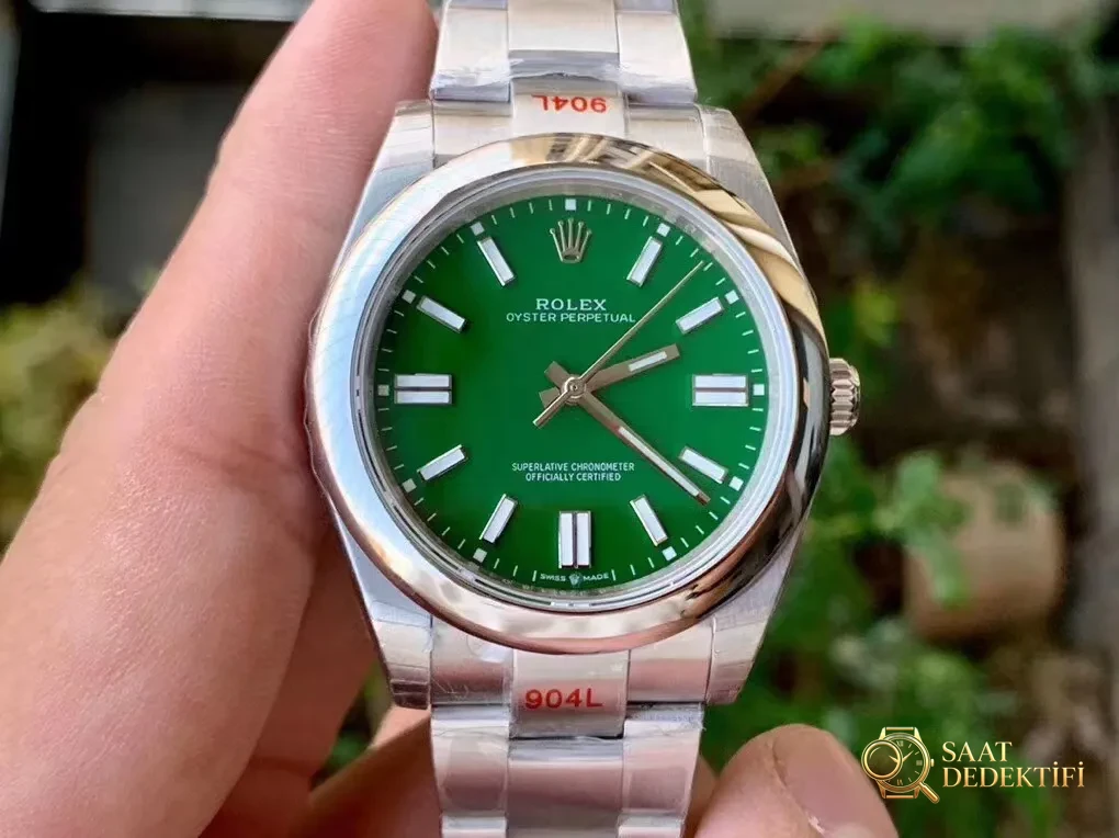 Replika Rolex Oyster Perpetual 41mm Yeşil
