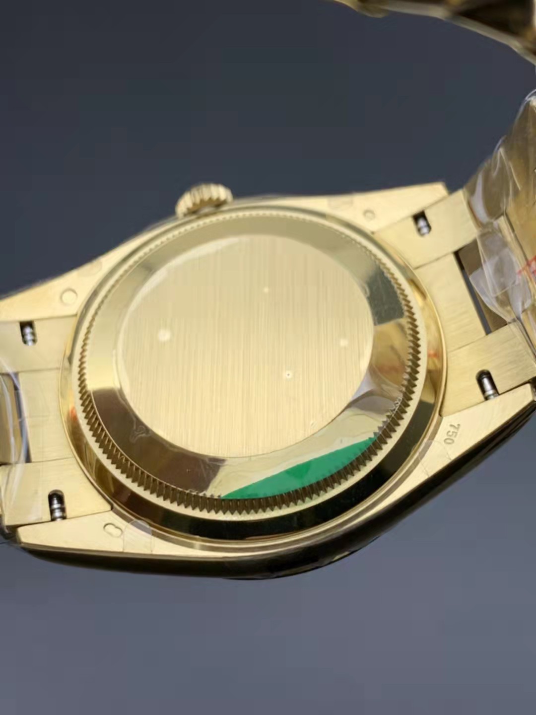 Rolex Day-Date 36mm Sarı Altın Kasa Arkası