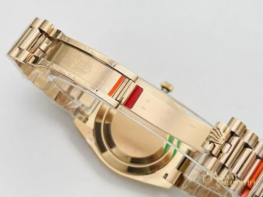 EW Factory Rolex Day-Date 40 mm 3255 Mekanizma (18K Yeşil Kadran) İnceleme - Bilekte Duruş ve Kasa Orantısı