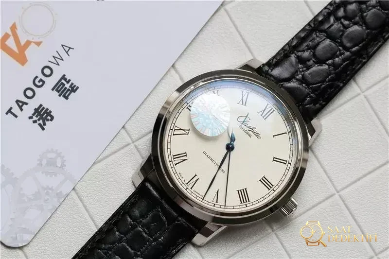 FK Factory Glashütte Original tarihsiz Senator serisi 39-59 replika saat en yeni versiyon: gerçek-replika karşılaştırması ve orijinal inceleme - Mekanizma Zemberek ve Balans Detayı