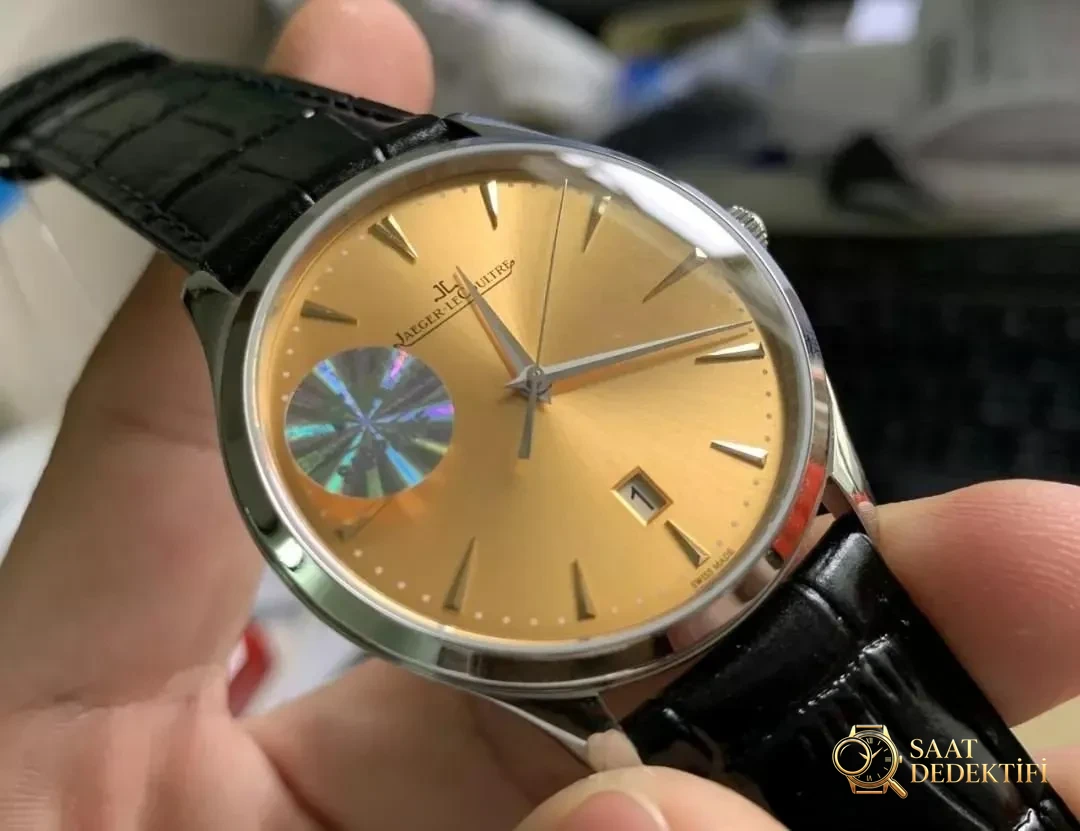 FK Factory JLC Jaeger-LeCoultre Master klasik saat 1288420 replikası nasıl olmuş? - Genel Açı ve Estetik Duruş