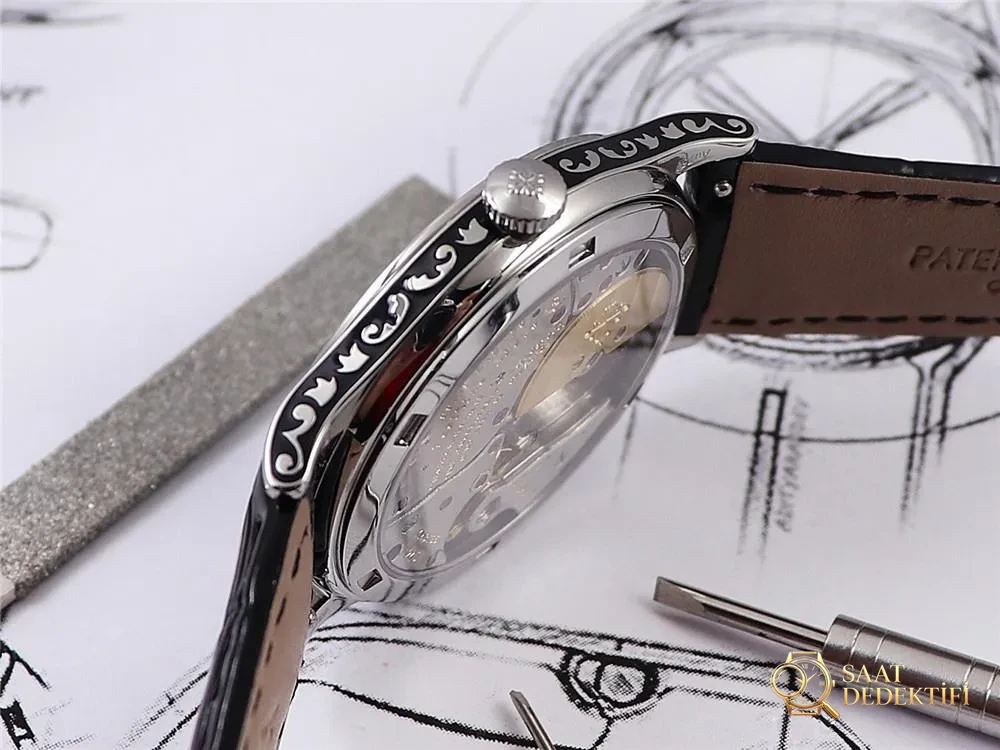 FL Patek Philippe 5088/100P Engraved Wristwatch - Balance Wheel and Mainspring Assembly