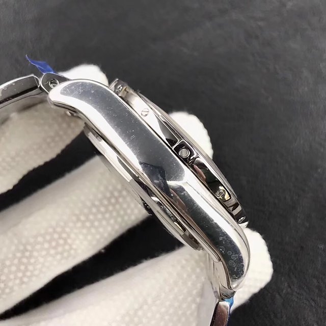 Replika Breitling Chronomat B01 AB0110 Kasa