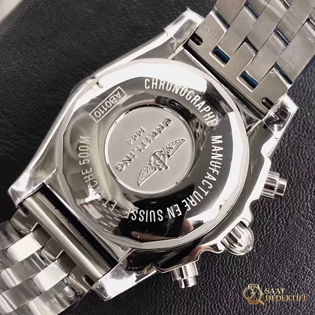 Replika Breitling Chronomat B01 AB0110 Kasa Arkası
