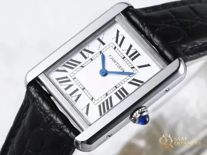 Gerçeğinden ayırt edilemeyen bir yapıt: AF Factory Cartier Tank Solo serisi kuvars kol saati orijinalle karşılaştırmalı inceleme - Bilekte Duruş ve Kasa Orantısı