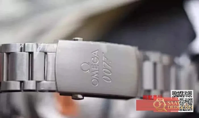 Gerçek bütünleşik mekanizma: VS Factory Omega Spectre 007 yepyeni 8500 mekanizmasının detaylı incelemesi - Kasa Çeliği ve Polisaj Kalitesi
