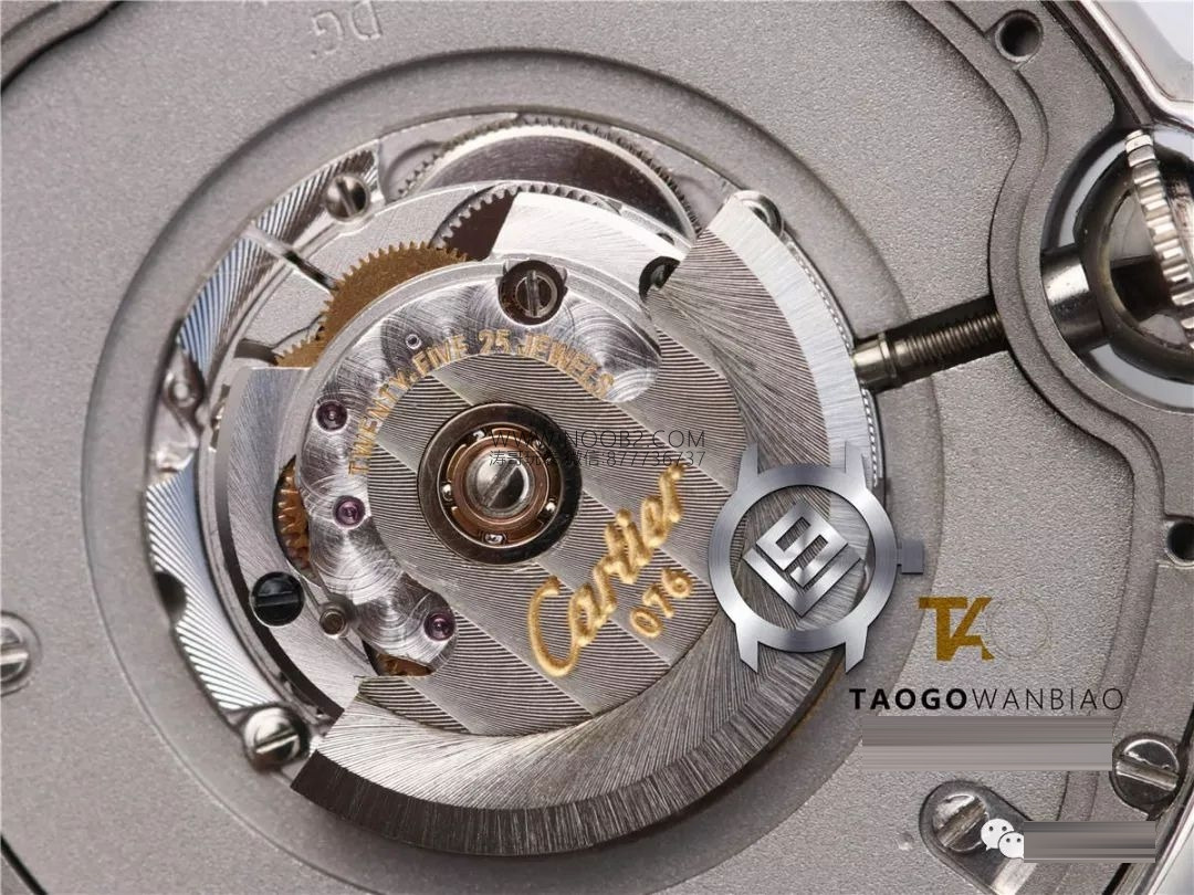 Gerçek-Replika Ayırt Etme Nihai Rehberi V9 Factory Cartier Ballon Bleu Tarihsiz Beyaz Altın Modeli, Karşılaştırmalı Görsellerle Gerçeği Replikadan Ayırmayı Öğretiyorum — 6. fotoğraf