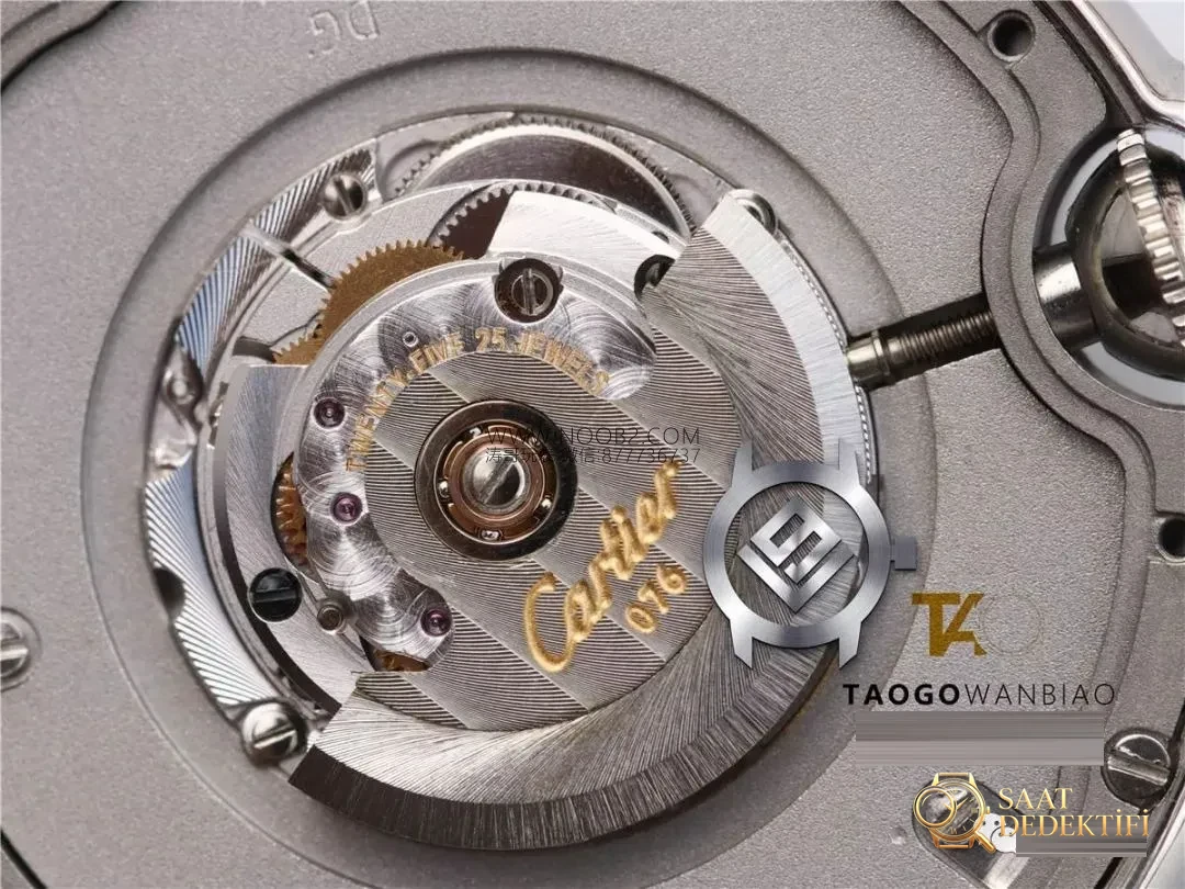 The Ultimate Guide to Distinguishing Real from Replica V9 Factory Cartier Ballon Bleu Undated White Gold Model, I Teach You to Distinguish Real from Replica with Comparative Images - Macro Dial and Index Craftsmanship