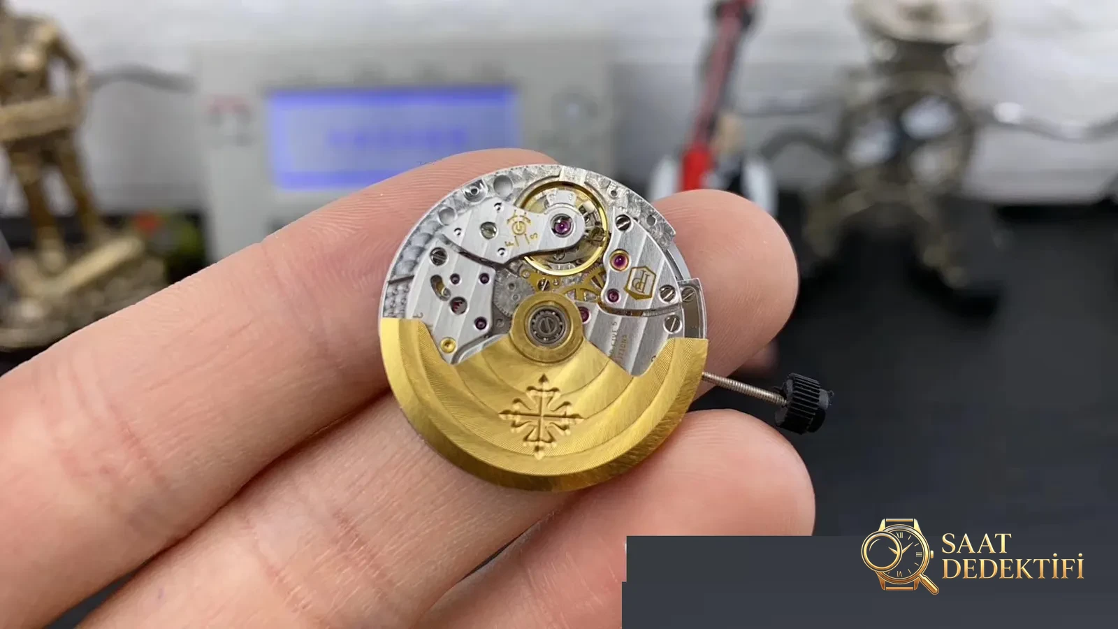 Gerçek-replika karşılaştırması: 3K Factory Patek Philippe 5167 replikasının 324 tek parça mekanizması orijinaline göre nasıl? - Toka İçi Mikro Ayar Mekanizması