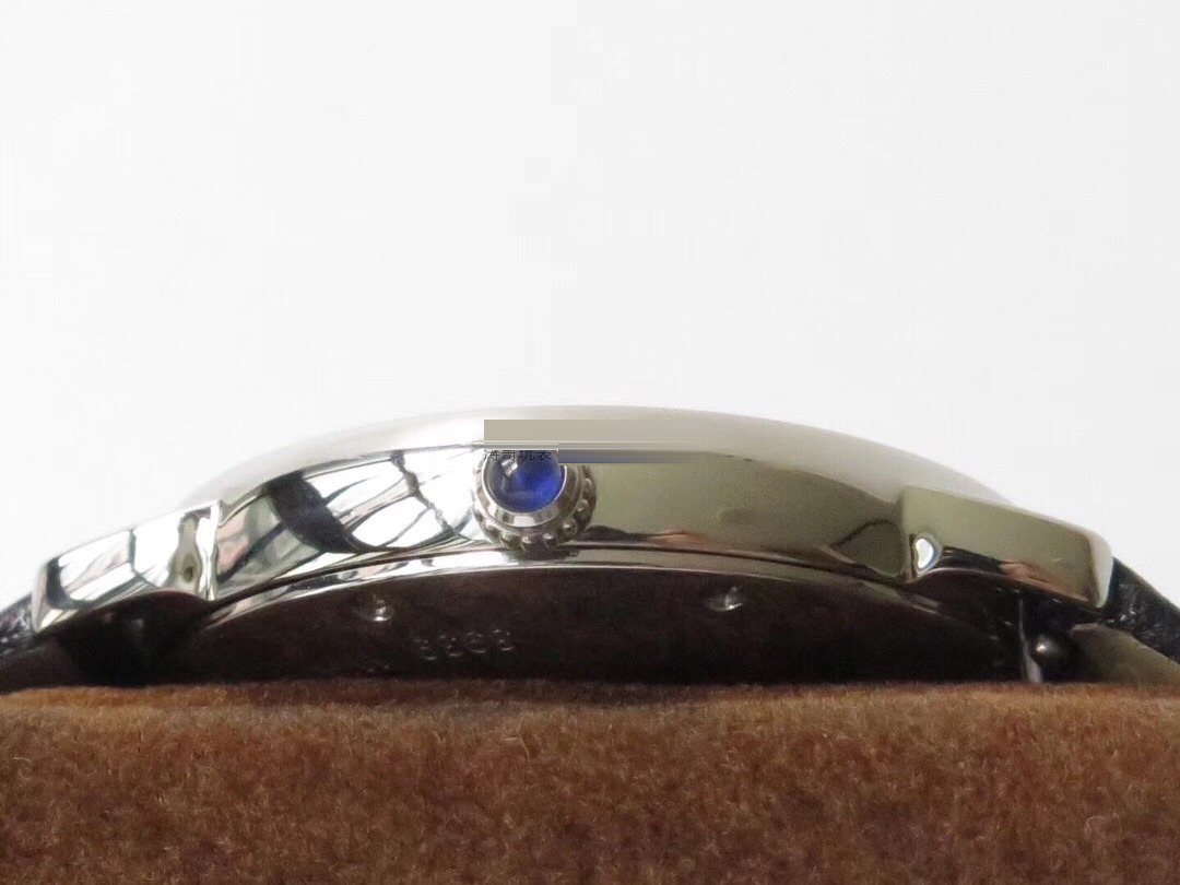 Gerçek-Replika Karşılaştırması: A8 Factory Cartier Ronde Solo 36 MM Uniseks Replika ile Orijinal Karşılaştırmalı İnceleme — 17. fotoğraf