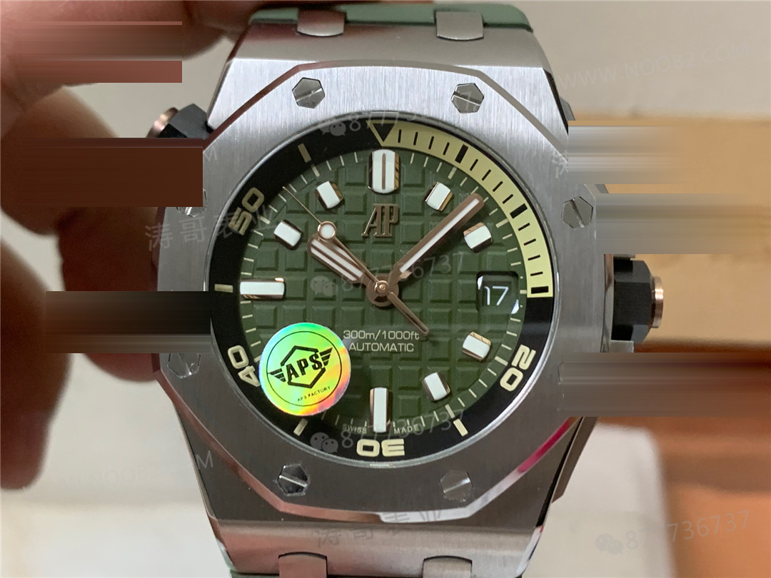 Gerçek-replika karşılaştırması: APS Factory Audemars Piguet 15720 hızlı sök kayış 4308 mekanizma — 12. fotoğraf