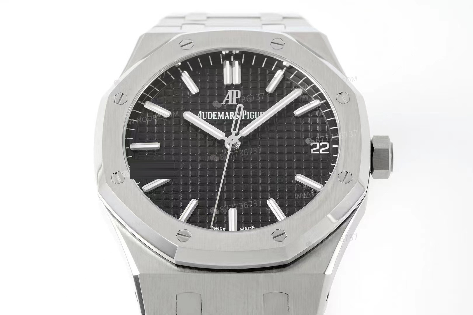 Gerçek-replika karşılaştırması: APS Factory Audemars Piguet Royal Oak 15500'ün yükseltilmiş 4302 entegre mekanizmasının işçiliği nasıl? — 12. fotoğraf