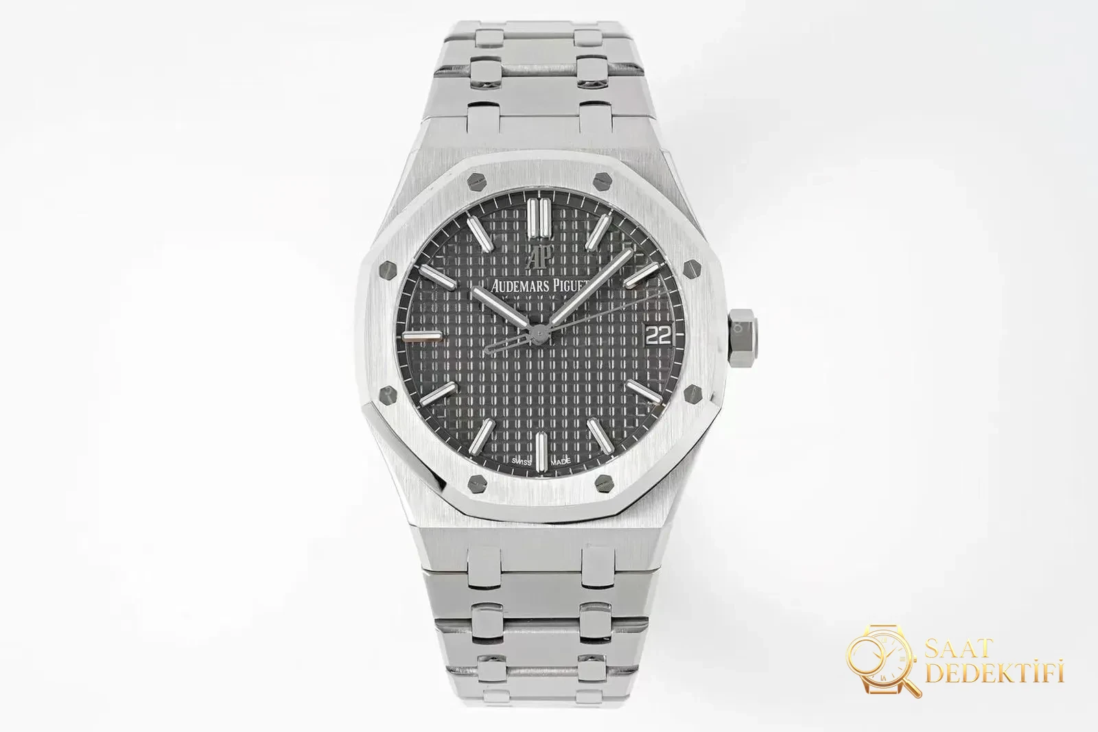 Réel ou réplique : APS Factory Audemars Piguet Royal Oak 15500