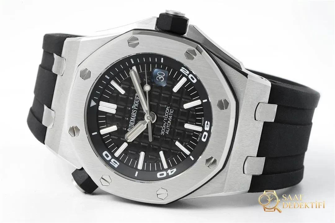 Gerçek-replika karşılaştırması: APS Factory Audemars Piguet Royal Oak 15710 entegre 3120 mekanizma V2 versiyonu incelemesi - Klips Kilidi ve Lazer Damgalar