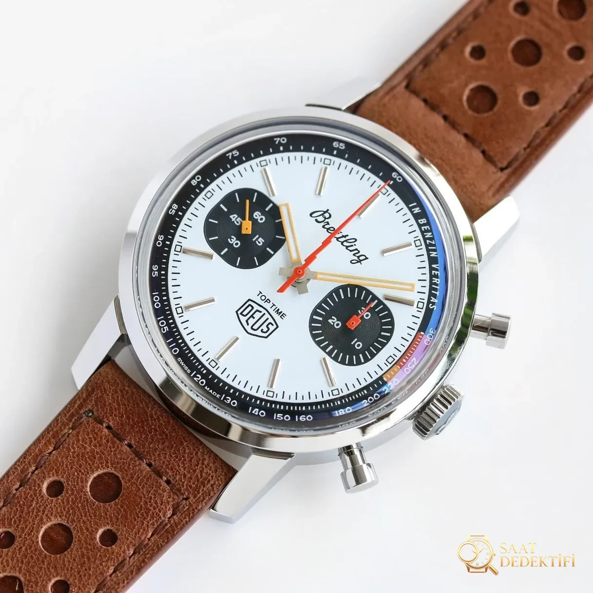 Gerçek-replika karşılaştırması: BLS Factory Breitling Premier Top Time Deus kronograf replika saat - Yan Profil ve Kordon Bağlantısı