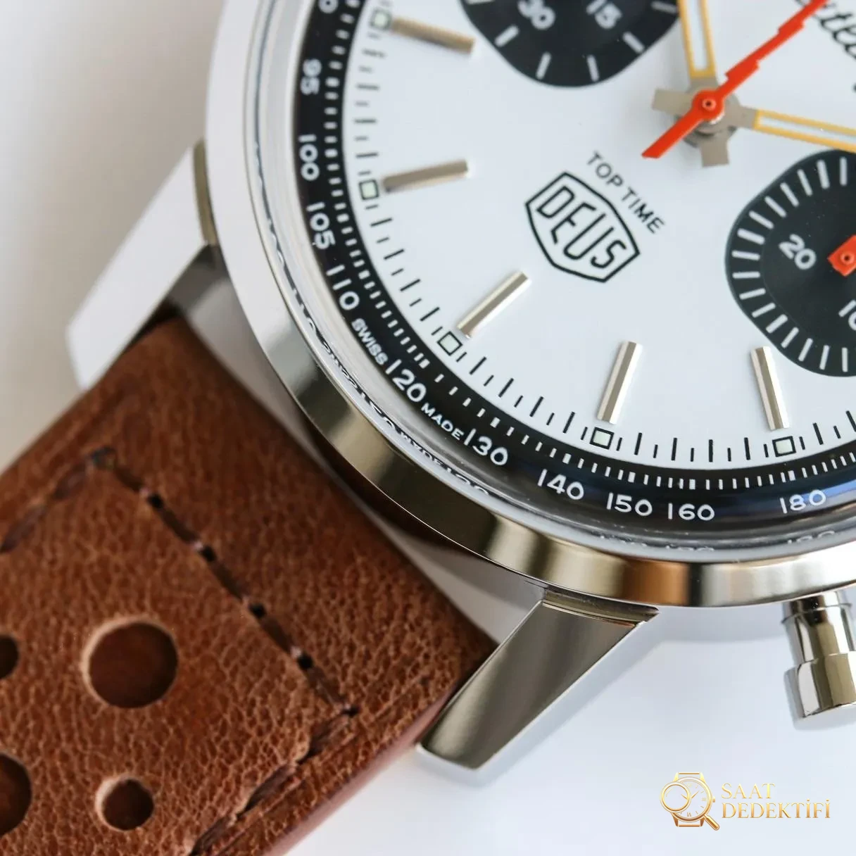 Gerçek-replika karşılaştırması: BLS Factory Breitling Premier Top Time Deus kronograf replika saat - Bilezik Bakla Ayrımı ve Pim Yapısı