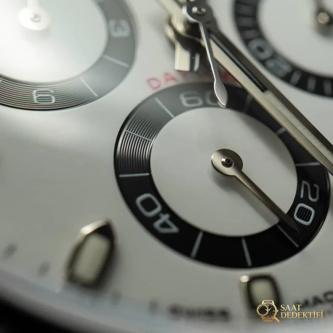 Gerçek-replika karşılaştırması: BT Factory/better Rolex Daytona 4130 mekanizması ile orijinal arasında ne fark var? - Cam Yansıma Önleyici (AR) Kaplama