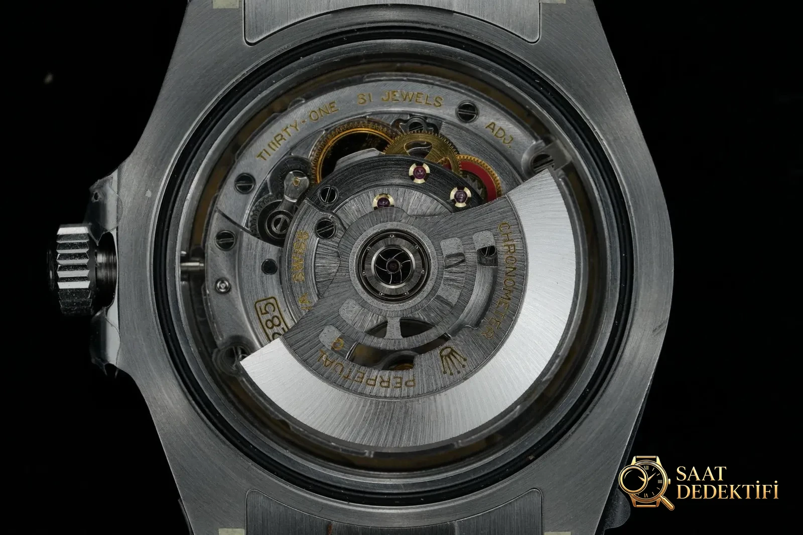 Gerçek-replika karşılaştırması: Clean Rolex Explorer II ile orijinalin karşılaştırması - Bezel İçi Rehaut Gravürü ve Hizalaması