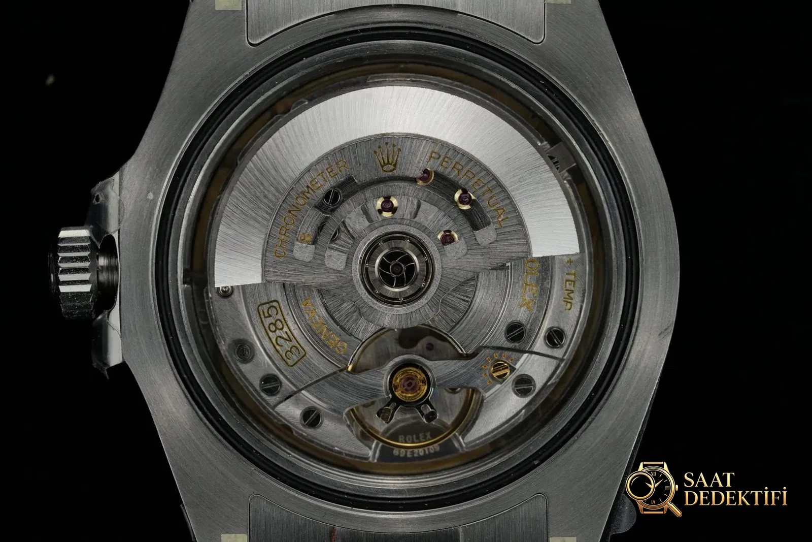 Gerçek-replika karşılaştırması: Clean Rolex Explorer II ile orijinalin karşılaştırması - Makro Mekanizma Köprüleri ve Cenevre Çizgileri