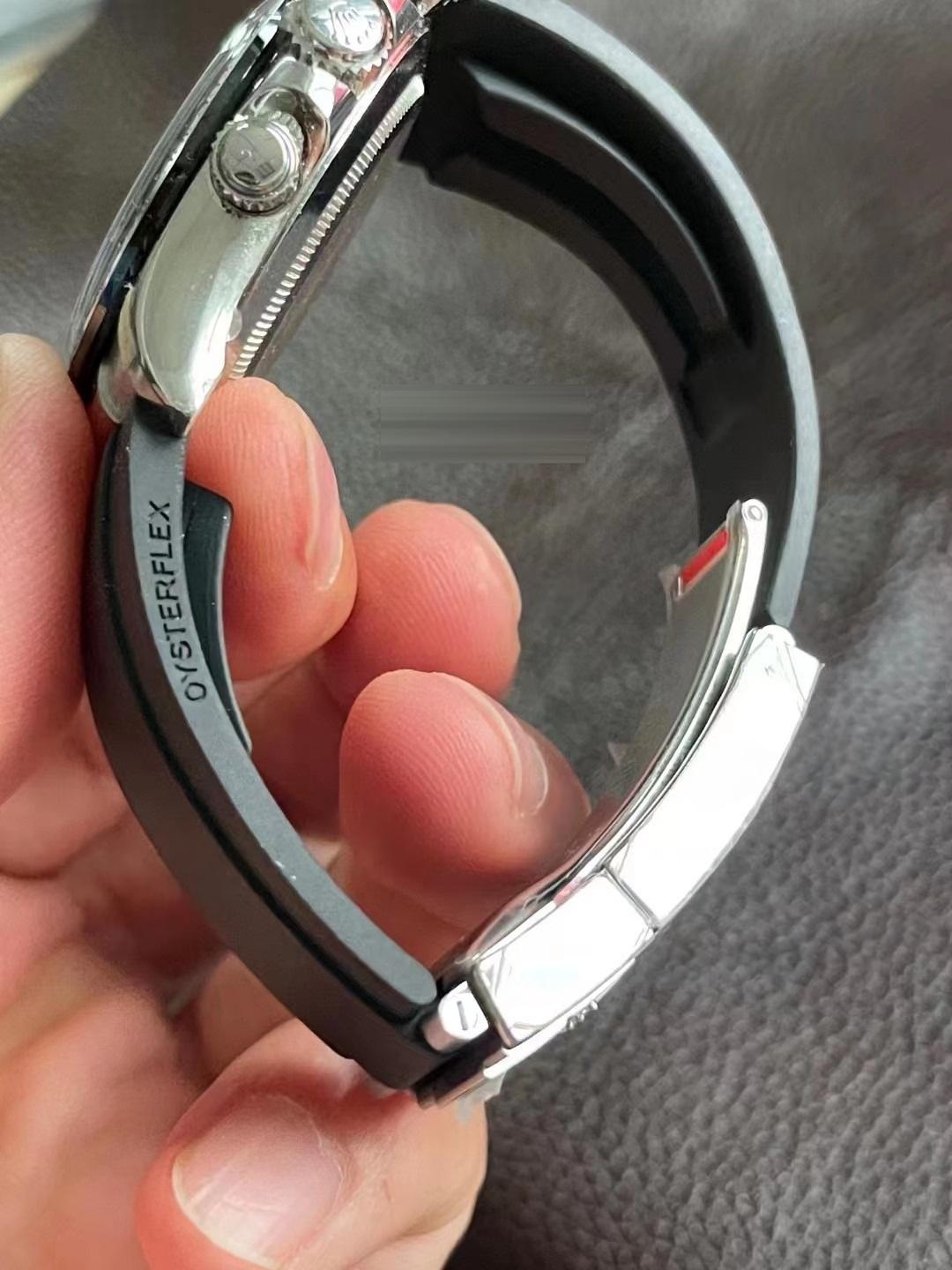 Gerçek-Replika Karşılaştırması: Clean Rolex Gri Kauçuk Daytona 4130 Mekanizması BT Factory'i Alt Edebilir mi? — 19. fotoğraf