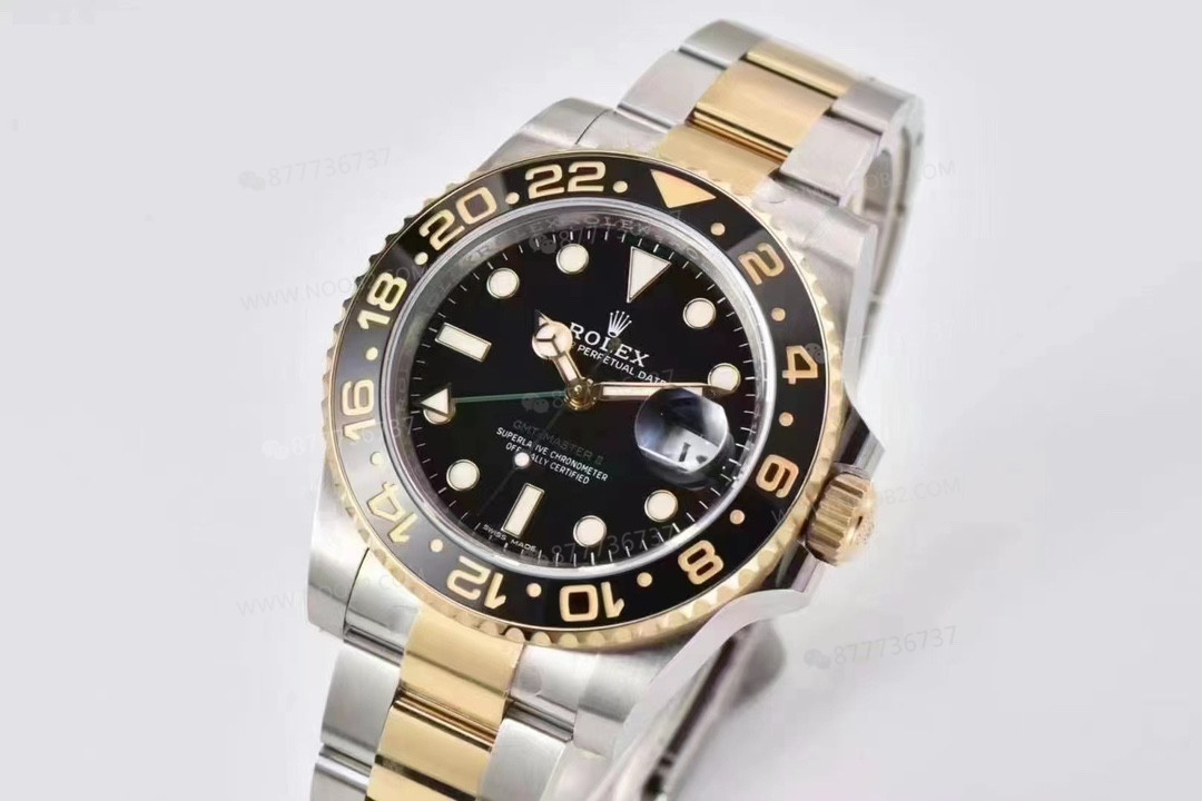 Gerçek-replika karşılaştırması: Clean Rolex iki renk (çelik-altın) GMT-Master 116713 replika saat — 11. fotoğraf