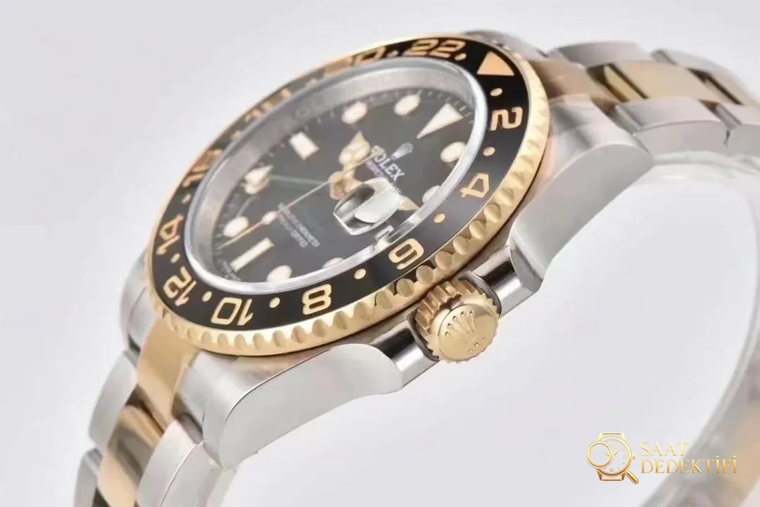 Gerçek-replika karşılaştırması: Clean Rolex iki renk (çelik-altın) GMT-Master 116713 replika saat - Toka İçi Mikro Ayar Mekanizması