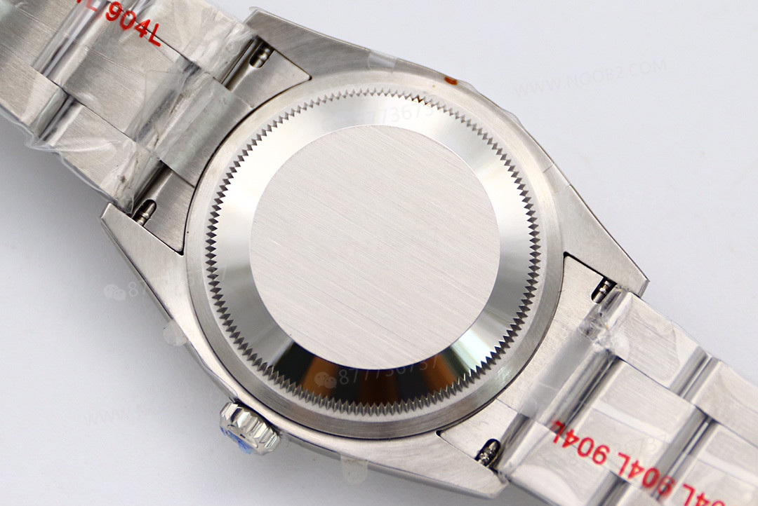Gerçek-replika karşılaştırması: EW Factory Rolex Oyster Perpetual 36 MM replika saat incelemesi — 9. fotoğraf