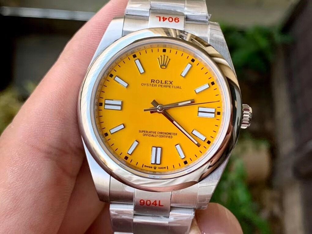 Gerçek-replika karşılaştırması: EW Factory Rolex Oyster Perpetual 41 mm replika saat ilk bakışta sahte — 4. fotoğraf