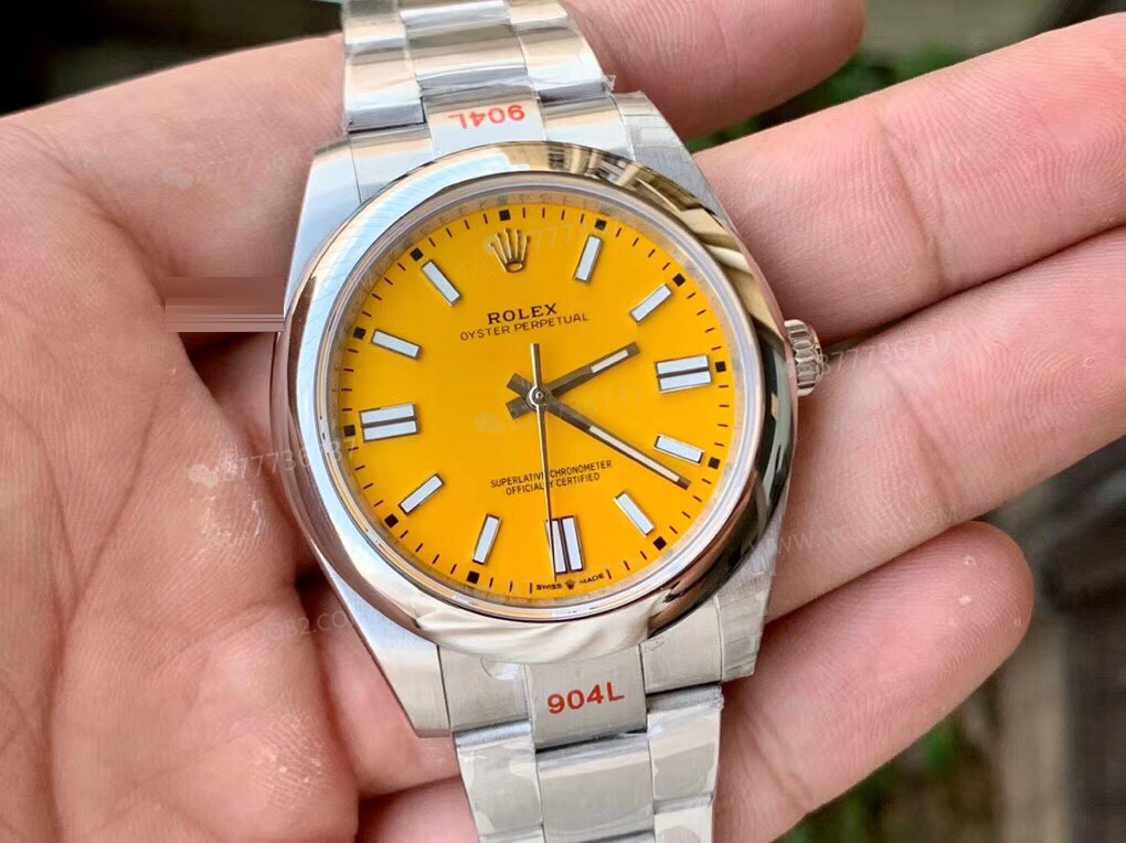 Gerçek-replika karşılaştırması: EW Factory Rolex Oyster Perpetual 41 mm replika saat ilk bakışta sahte — 7. fotoğraf